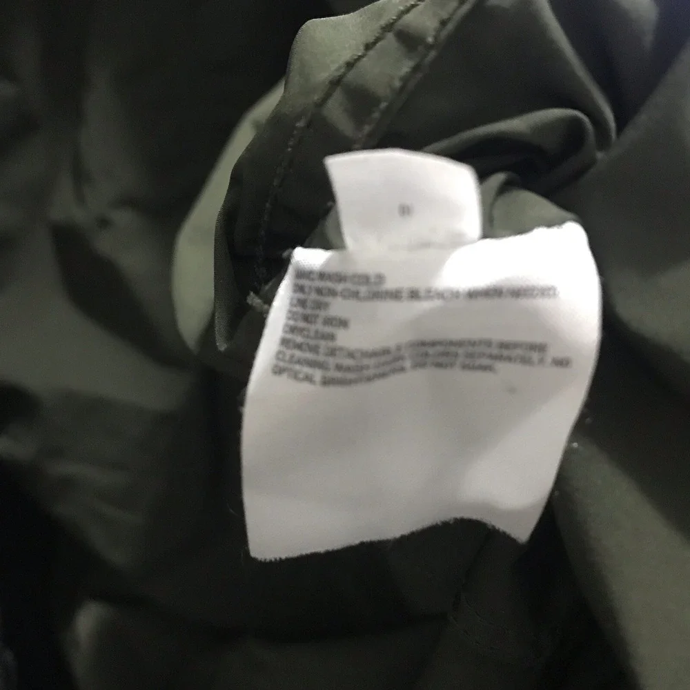 Uniqlo Lightweight Collared Small Rain Coat Wind Proof Jacket Mid Length‎ Green